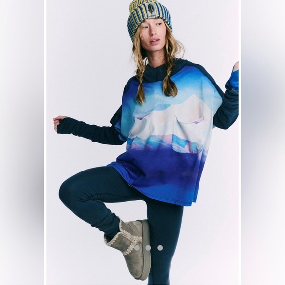 Free People Hot Shot Hooded Printed hoodie Mountain Mist Combo set size M - Picture 1 of 16